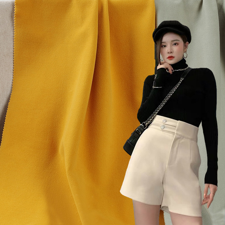 Hvorfor er skjortestoff mellomvekt ullstoff det smarte valget for kvalitetsplagg?